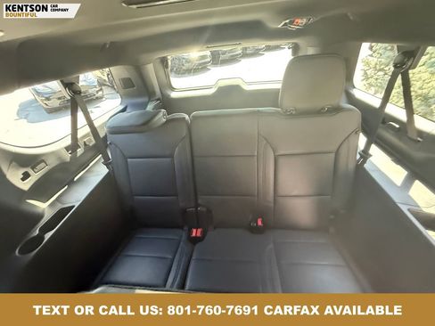 Used 2025 Chevrolet Suburban Z71 AWD/4WD image 34