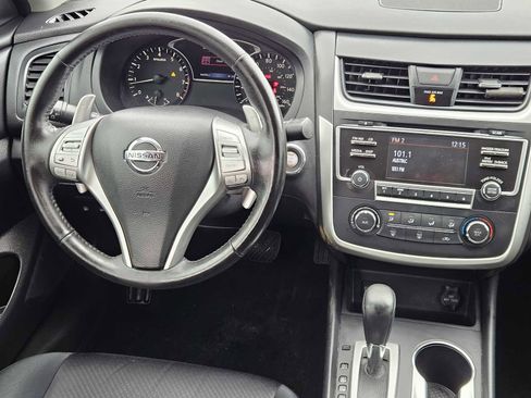 Used 2017 Nissan Altima 2.5 SR image 25