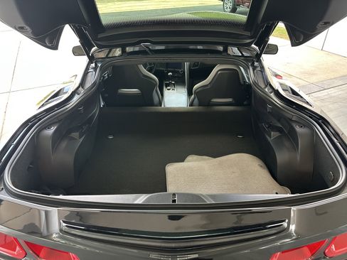Used 2014 Chevrolet Corvette Stingray Coupe w/ 2LT Preferred Equipment Group RWD image 17