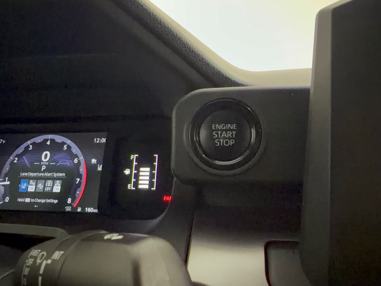Used 2024 Toyota Tacoma SR5 AWD/4WD image 20