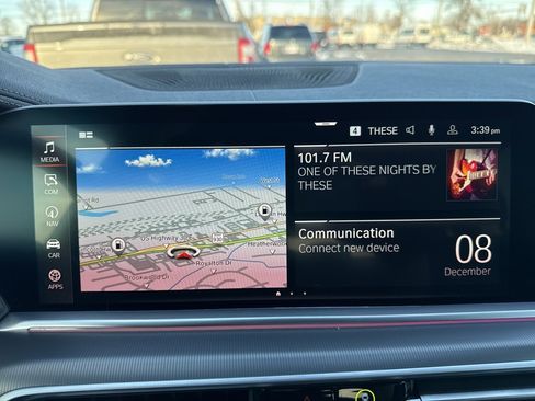 Used 2023 BMW X5 xDrive40i image 16