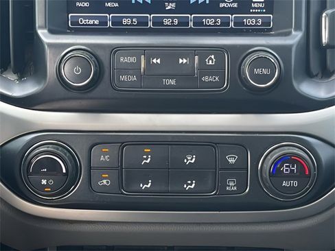 Used 2018 Chevrolet Colorado LT w/ Luxury Package, Chrome image 24