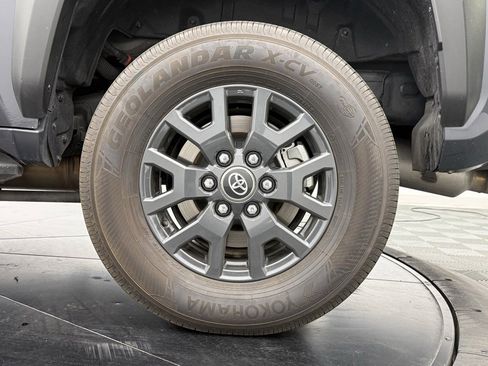 Used 2025 Toyota 4Runner SR5 image 12