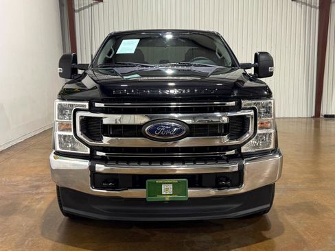 Used 2022 Ford F250 XLT image 2