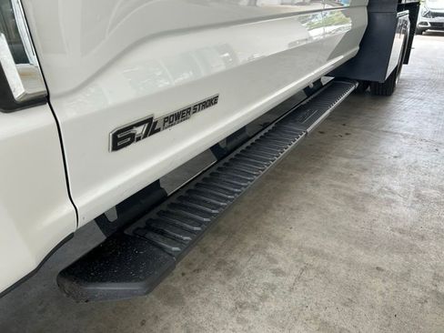Used 2025 Ford F350 XLT AWD/4WD image 14