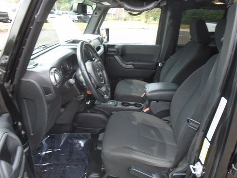 Used 2016 Jeep Wrangler Unlimited Sport w/ Quick Order Package 24S image 8