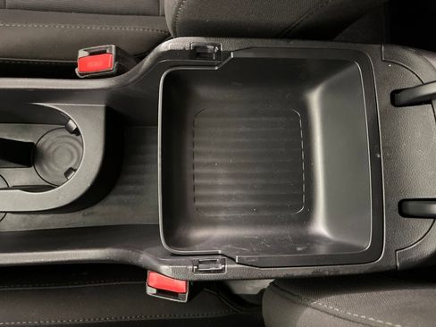 Certified 2025 Hyundai Kona SEL FWD image 25