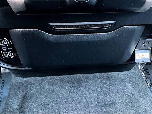 Used 2022 RAM 1500 Laramie image 26