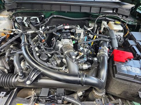 Used 2023 Ford Bronco Wildtrak AWD/4WD image 25