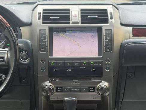 Used 2016 Lexus GX 460 w/ Premium Package AWD/4WD image 14