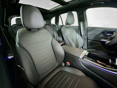 New 2026 Mercedes-Benz GLC 300 4MATIC image 27