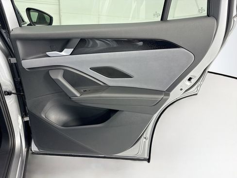 New 2026 Volkswagen Tiguan SE image 25