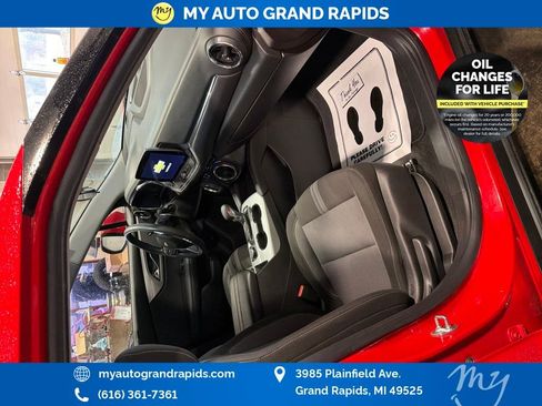 Used 2023 Chevrolet Blazer LT image 62