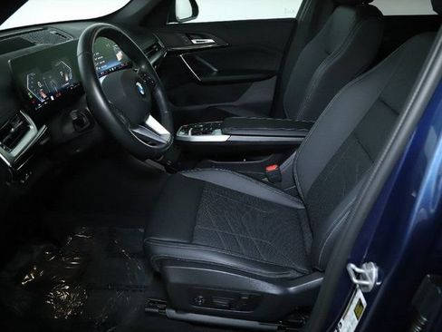 Used 2025 BMW X1 xDrive28i AWD/4WD image 23