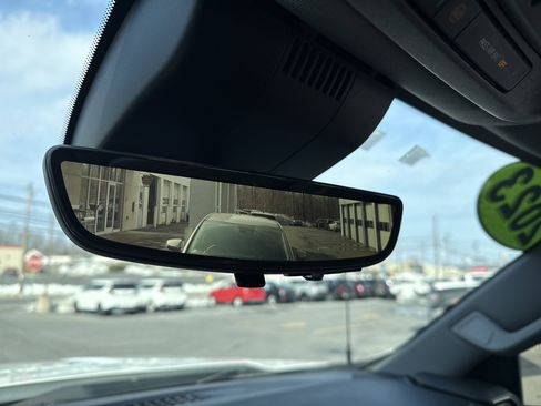 Used 2023 Chevrolet Silverado 1500 LTZ w/ LTZ Premium Package image 38