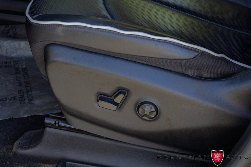 Used 2026 Chrysler Pacifica Limited FWD image 26