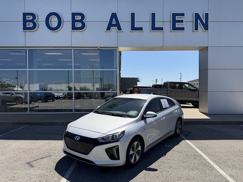 Used 2019 Hyundai Ioniq Electric FWD image 1