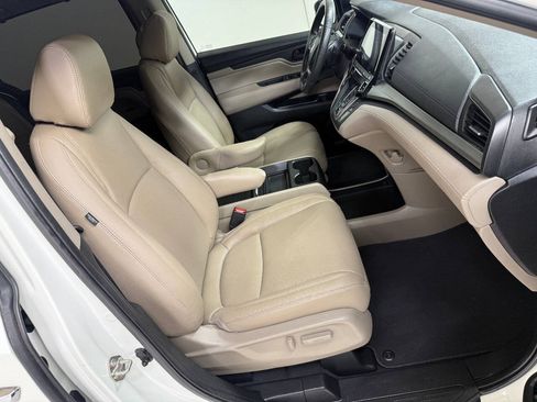 Used 2019 Honda Odyssey EX image 39
