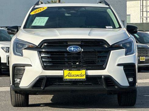 Used 2023 Subaru Ascent Onyx Edition AWD/4WD image 9