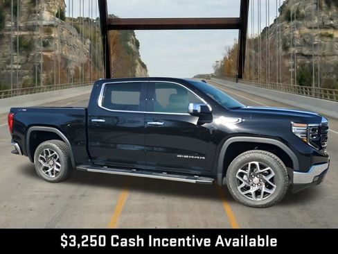 New 2026 GMC Sierra 1500 SLT AWD/4WD image 14