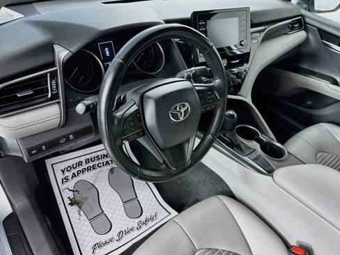 Used 2023 Toyota Camry SE w/ Convenience Package FWD image 28