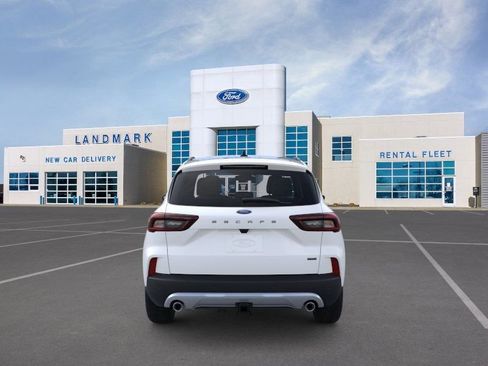 New 2026 Ford Escape SE w/ PHEV Premium Package image 5