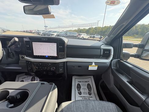 New 2027 Ford F350 XLT w/ XLT Premium Package AWD/4WD image 22