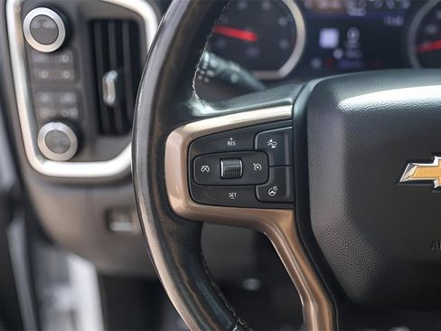 Used 2022 Chevrolet Silverado 3500 High Country w/ Z71 Off-Road Package image 17