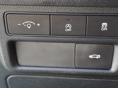 Used 2025 Hyundai Sonata SE FWD image 21