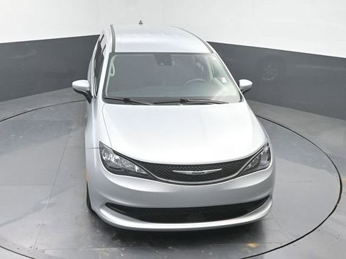 Used 2023 Chrysler Voyager LX FWD image 36