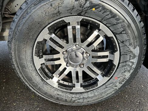 Used 2014 Toyota Tundra SR5 image 12