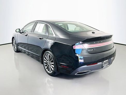 Used 2017 Lincoln MKZ Select w/ Select Plus Package FWD image 5