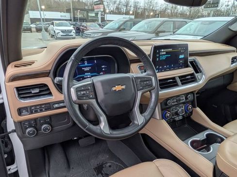 Used 2023 Chevrolet Tahoe Premier AWD/4WD image 7