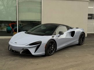 Used 2025 McLaren Artura Spider video 2