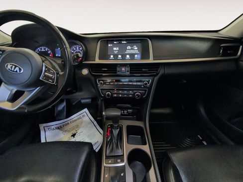 Used 2020 Kia Optima SE FWD image 11