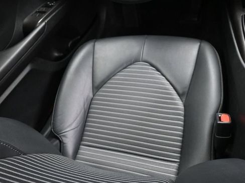 Used 2024 Toyota Camry SE FWD image 13