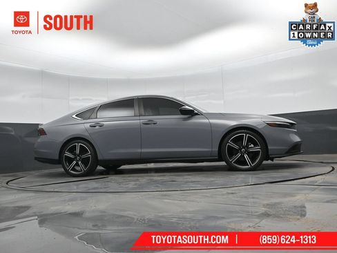 Used 2023 Honda Accord Sport image 41