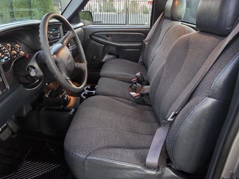 Used 2001 Chevrolet Silverado 1500 4x4 Regular Cab w/ Firm Ride Suspension Pkg image 10