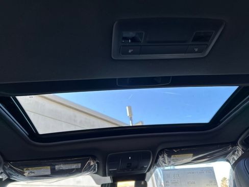 New 2025 MAZDA CX-5 Signature image 27