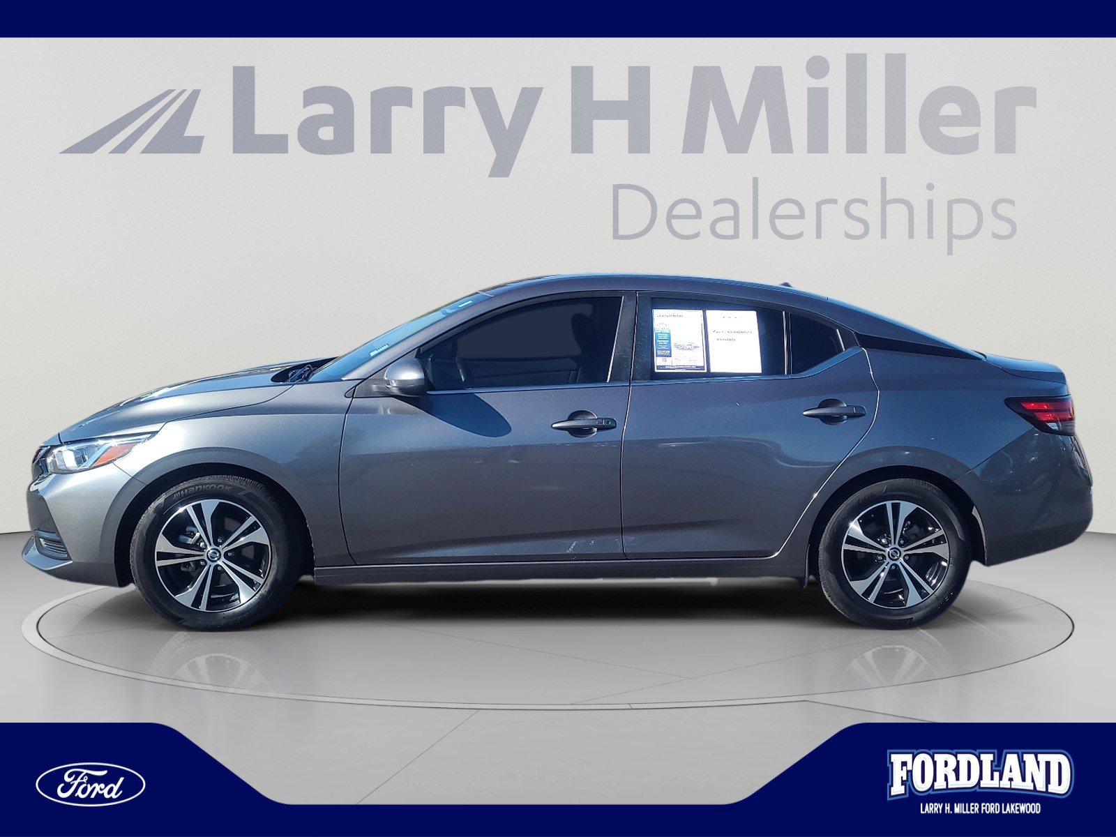 Used 2023 Nissan Sentra SV w/ All-Weather Package FWD image 2