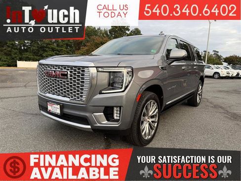 Used 2021 GMC Yukon XL Denali w/ Denali Premium Package image 1