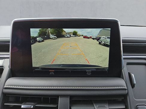 Used 2024 GMC Yukon SLT RWD image 20