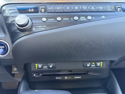 Used 2021 Lexus ES 300h w/ Premium Package FWD image 17