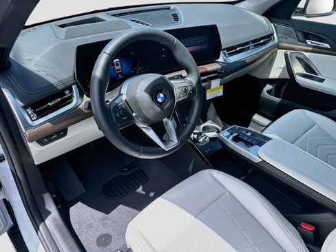 New 2026 BMW X1 xDrive28i w/ Technology Package AWD/4WD image 7