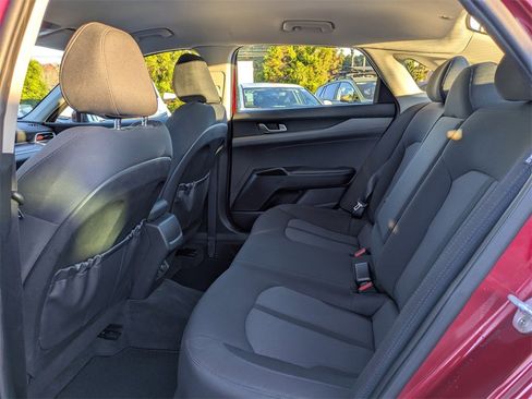 Used 2022 Kia K5 LXS image 13