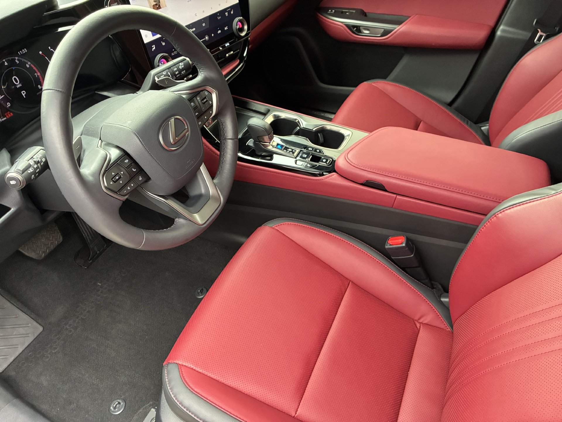 Used 2025 Lexus NX 350 AWD w/ Accessory Package (2T) image 16
