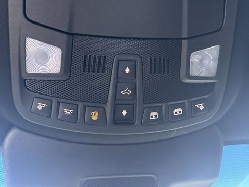 Used 2020 Lincoln Nautilus Reserve w/ Equipment Group 201A image 26