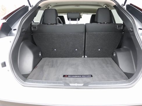 Used 2023 Mitsubishi Eclipse Cross ES image 27