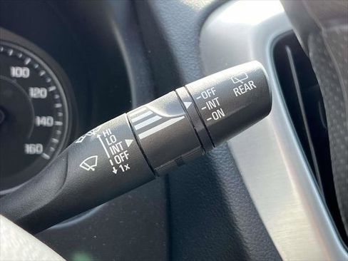 Used 2022 GMC Terrain SLE w/ Driver Convenience Package image 22