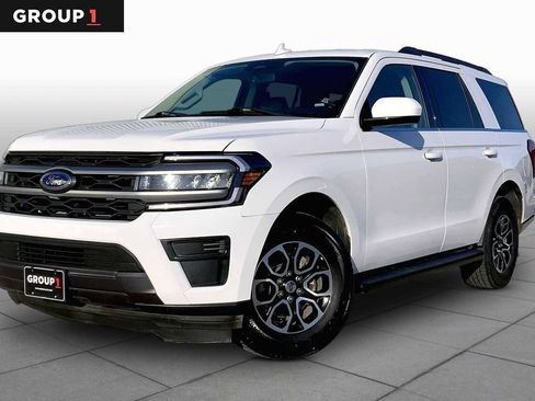 Used 2024 Ford Expedition XLT RWD image 1